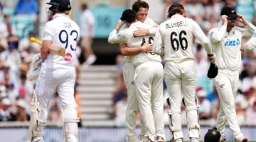 New Zealand Hit by Double Injury Blow Ahead of Deciding Test Against England