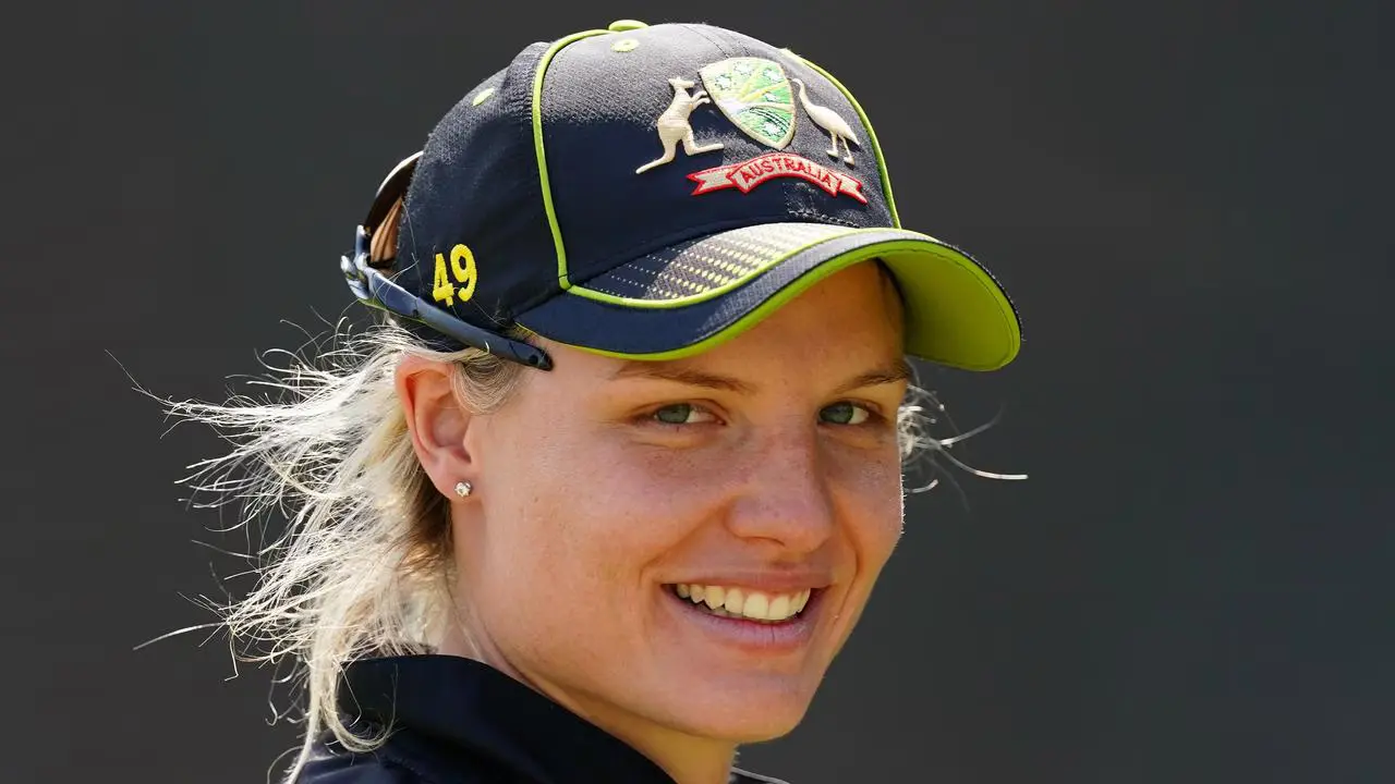Nicola Carey